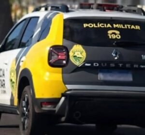 Veículo de Alto Piquiri capota na PR-486 e deixa três feridos em Assis Chateaubriand